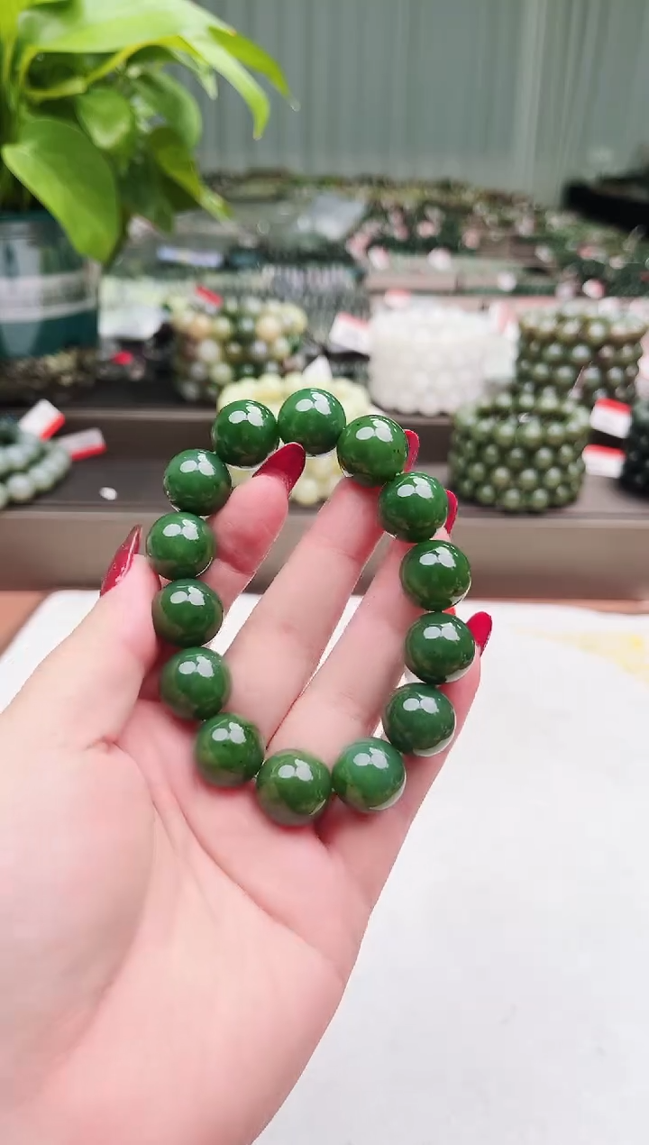 【闪购商品】和田玉手串未镶嵌纯天然和田玉俄碧翠阳绿16