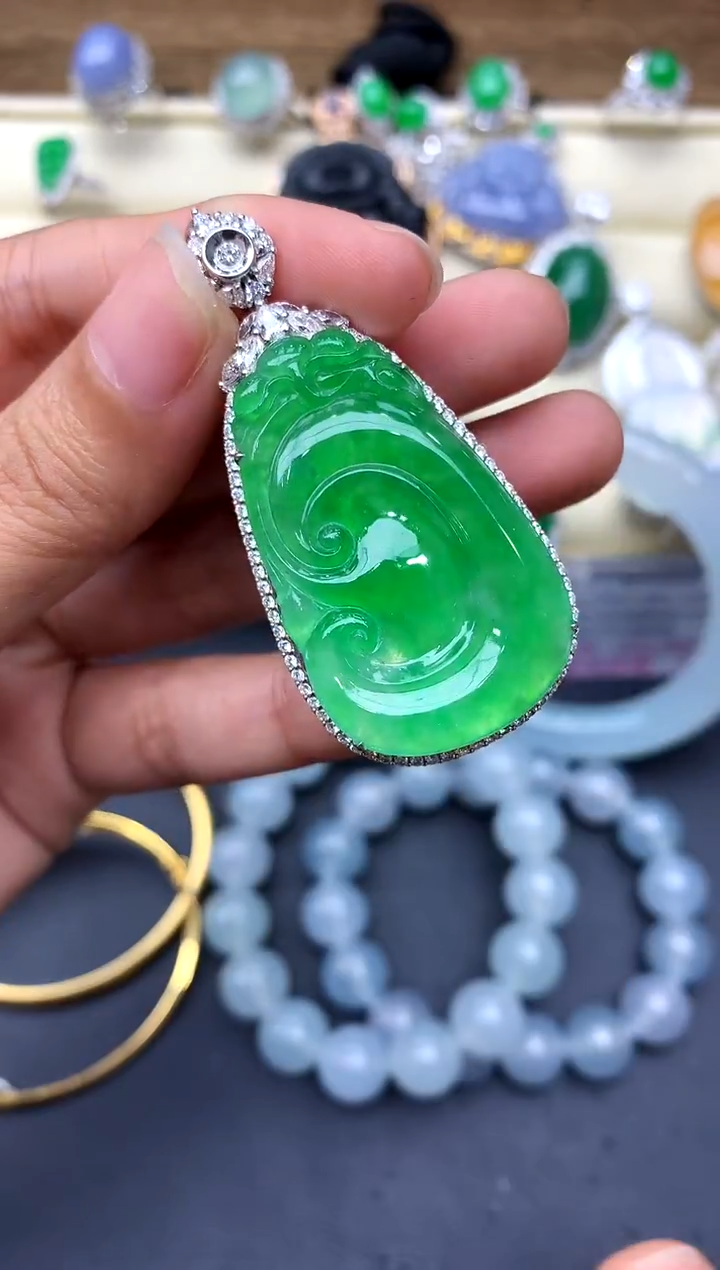 【闪购商品】翡翠颈饰18K金镶嵌604-中国好珍宝