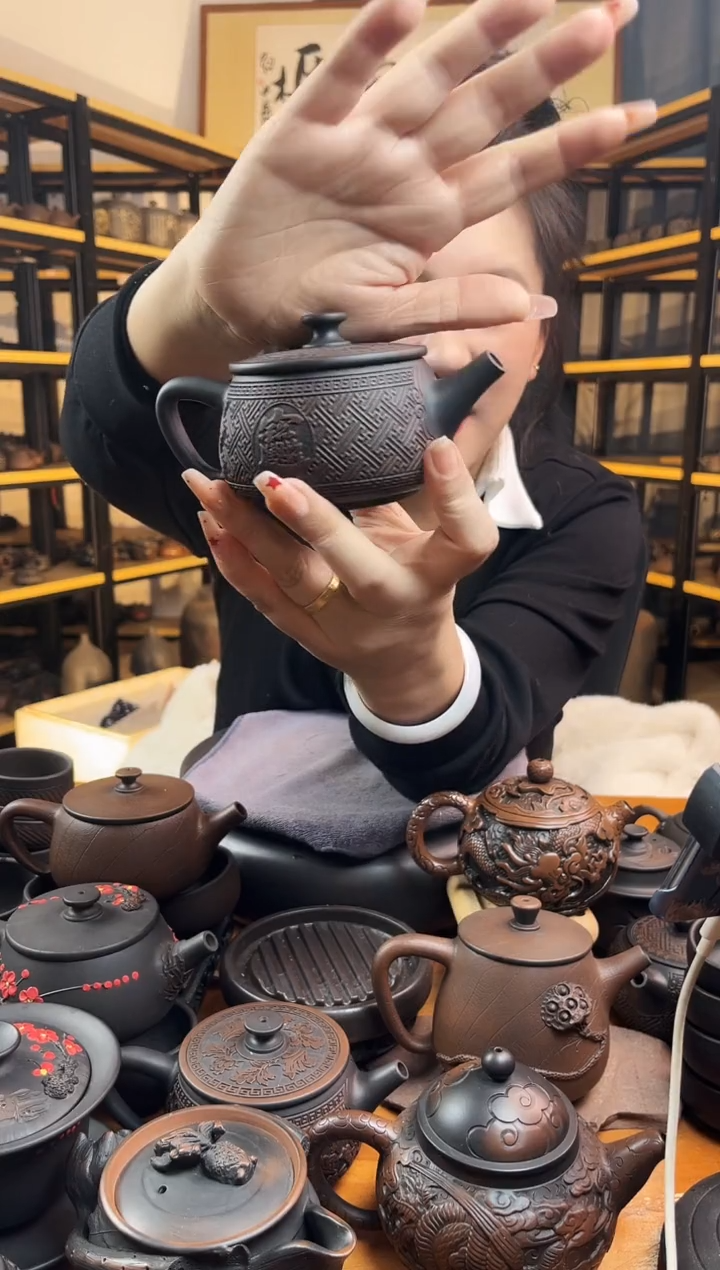 【闪购商品】壶球孔 满雕  招财进宝 大口汉瓦