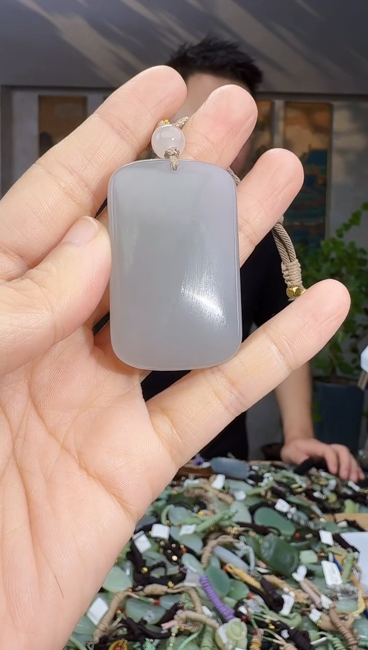 未镶嵌和田玉挂件拍一发一