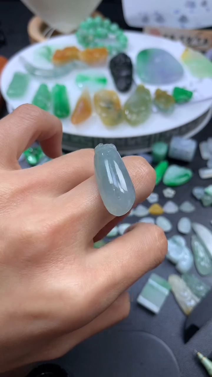 【闪购商品】定制翡翠未镶嵌翡翠