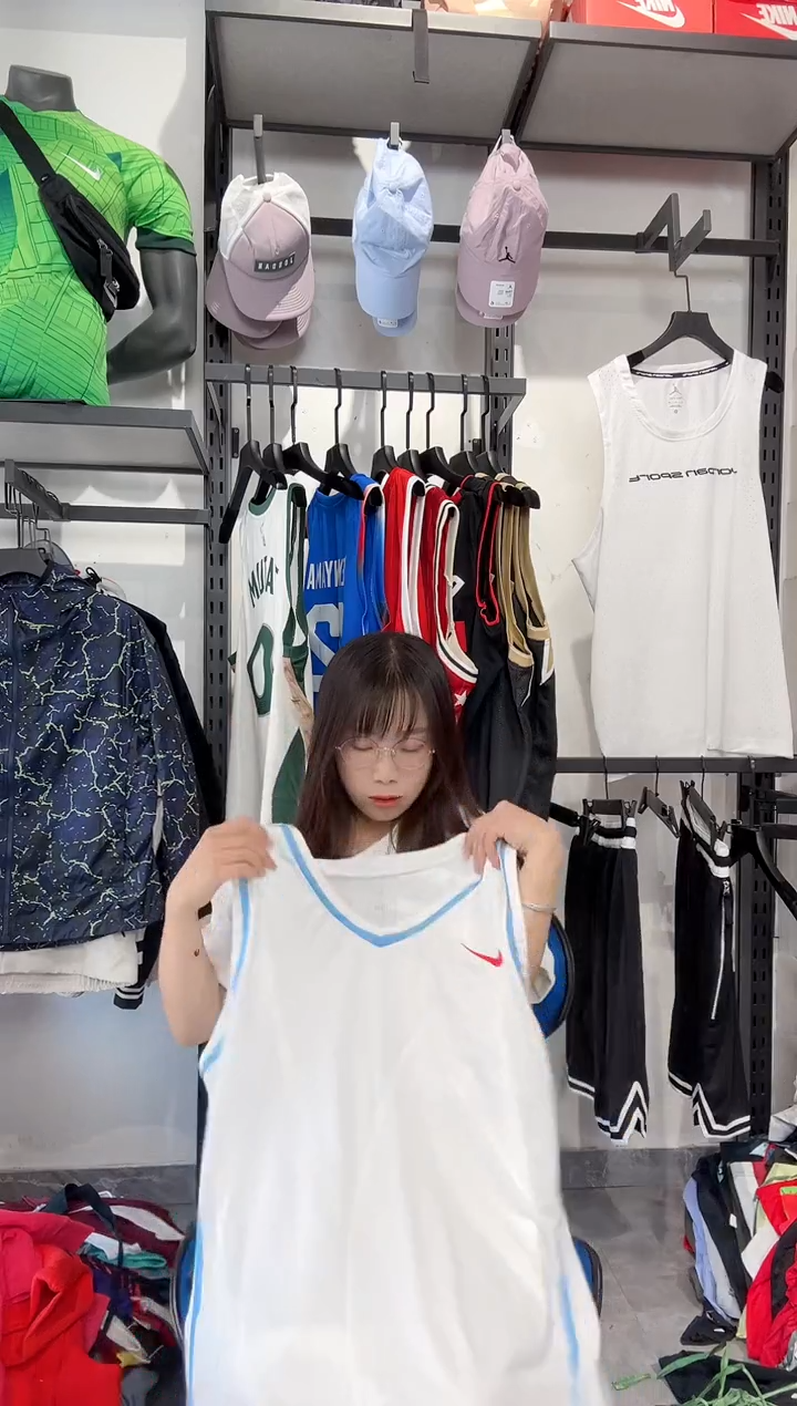 1222编码 瑕疵款以直播间过款为准 尺码2