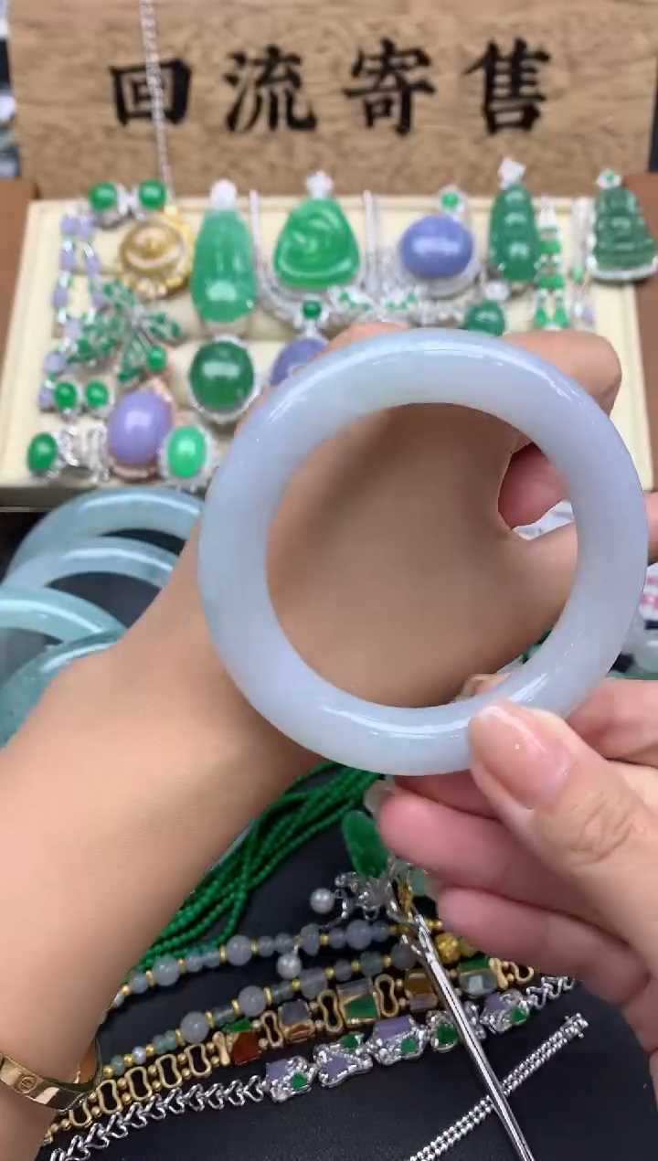 【闪购商品】翡翠手镯未镶嵌521-中国好珍宝