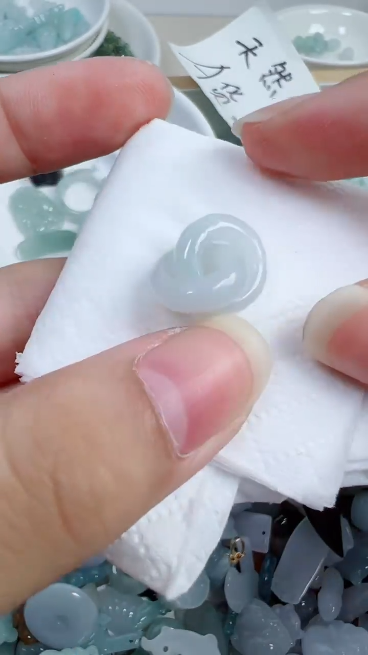 散珠翡翠1060号链接，A货翡翠