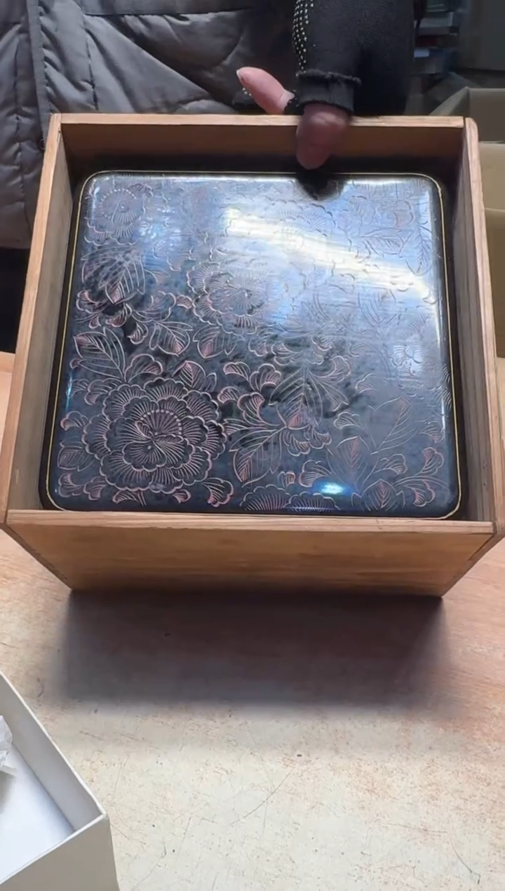 【闪购商品】老板谨慎参拍，感谢支持哈哈哈