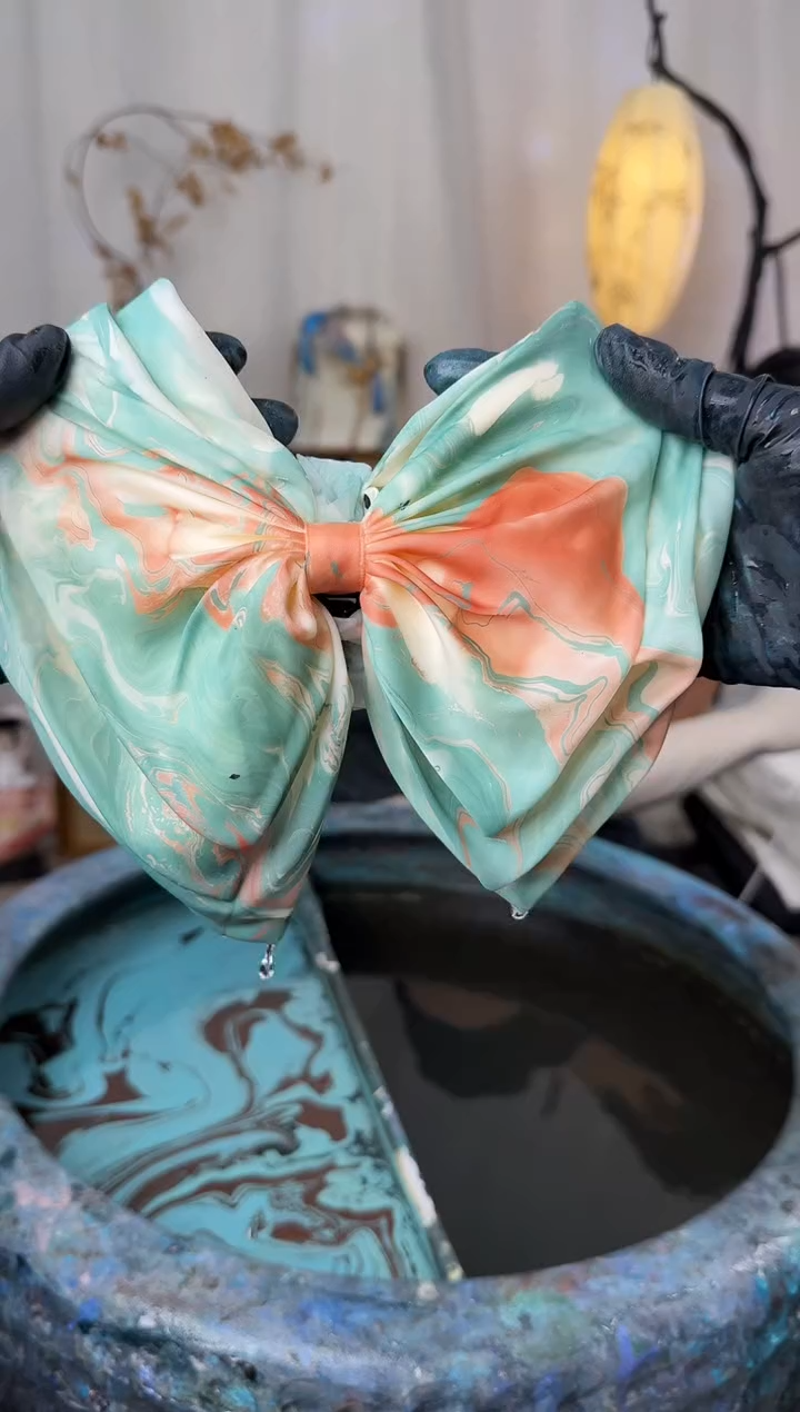 355 锦鲤浮跃 三层蝴蝶抓夹