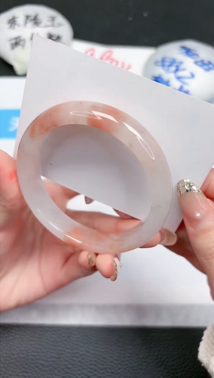 【闪购商品】石英质玉手镯未镶嵌93-59.8