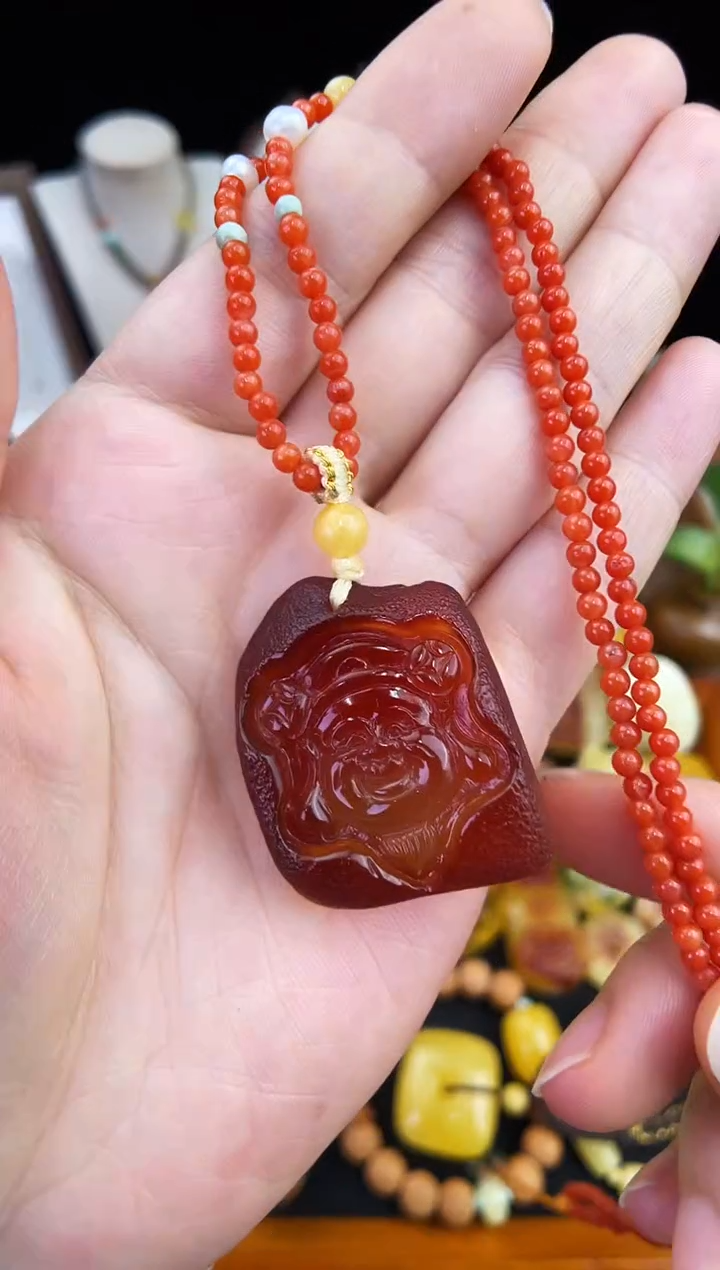 琥珀未镶嵌珠宝奇石柒月