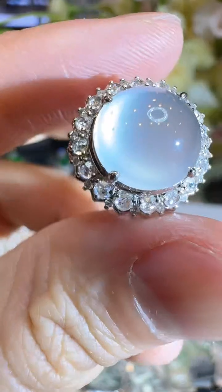 【闪购商品】翡翠戒指18K金镶嵌多样性团购发一件