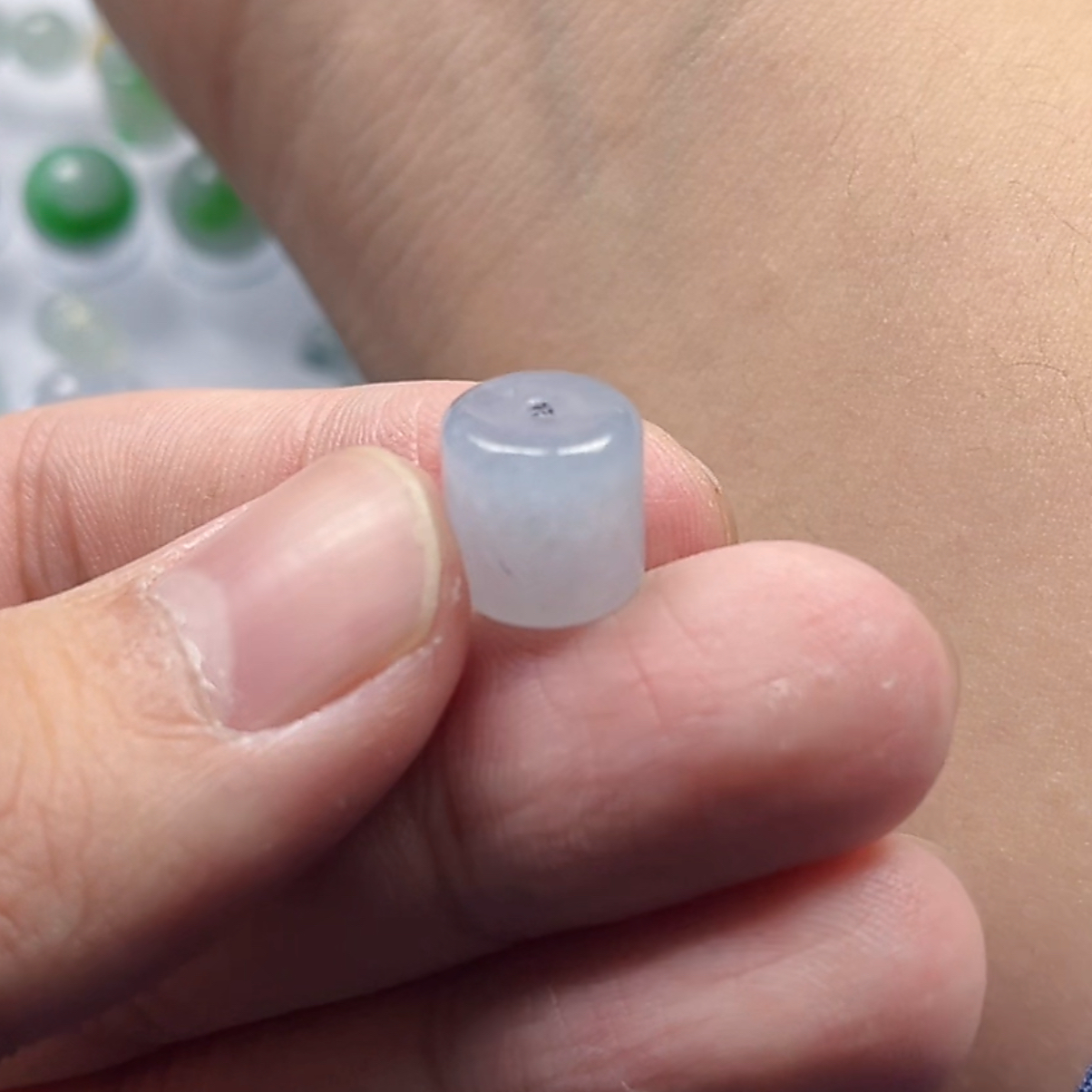 天空蓝桶珠，卡11/11mm，天然缅甸A货翡翠