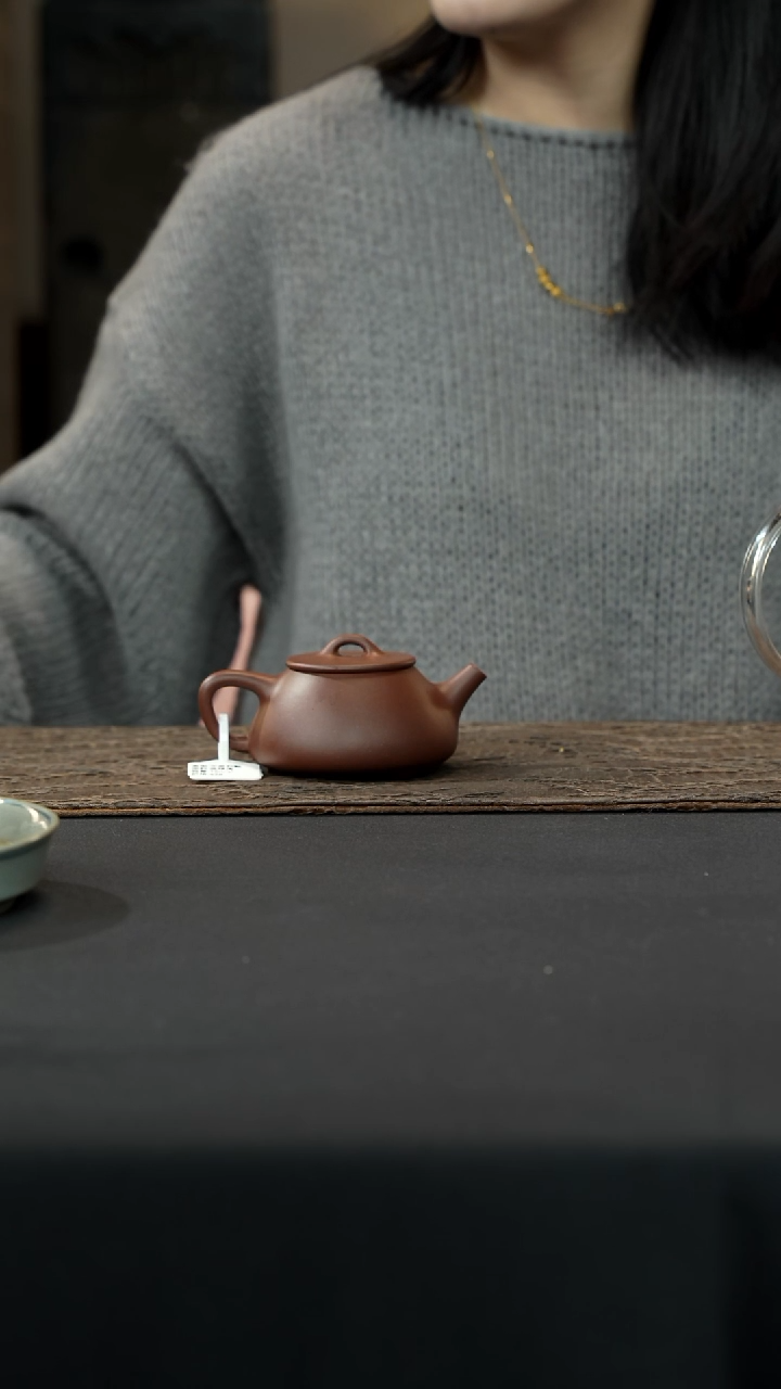 【闪购商品】紫砂茶壶底槽清平盖石瓢光素150cc