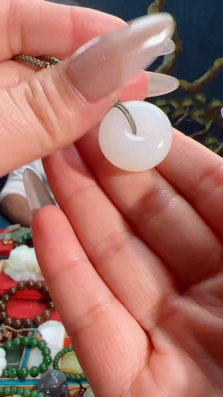 【闪购商品】和田玉吊坠未镶嵌多样性发货拍一发一