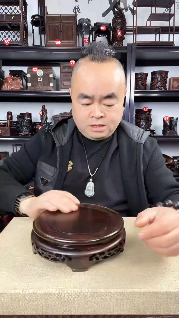 【闪购商品】木2143老李红木工艺品