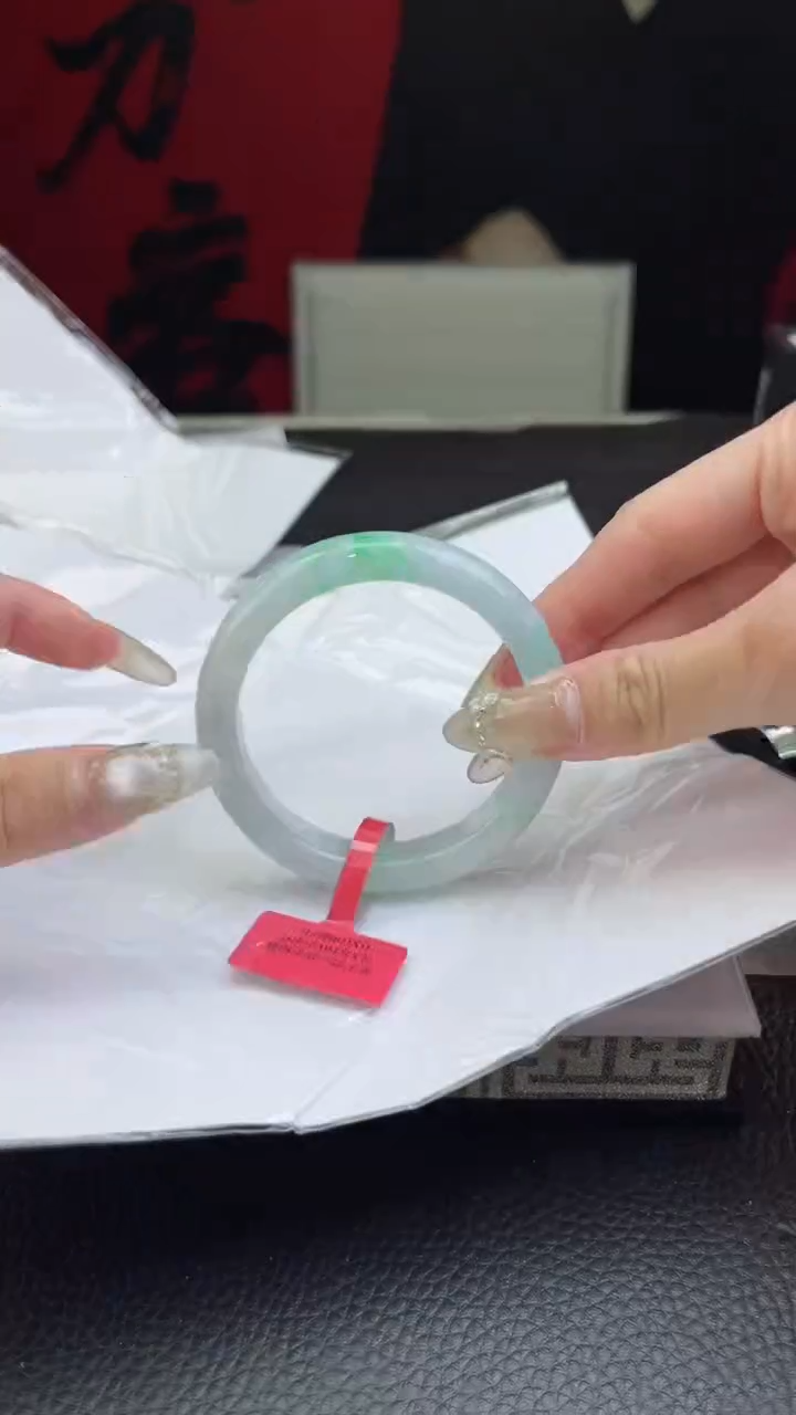 【闪购商品】翡翠手镯未镶嵌翡翠手镯