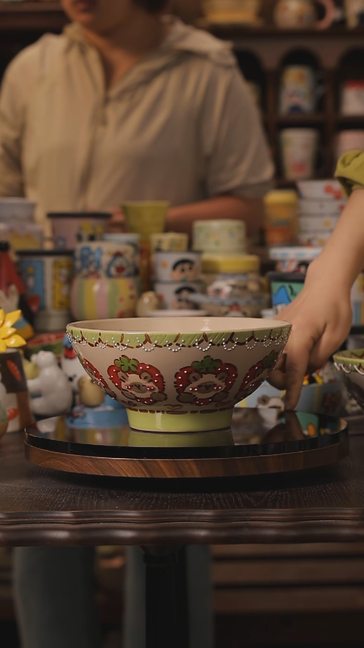 摆件景德镇釉下彩绘设计师款式陶瓷