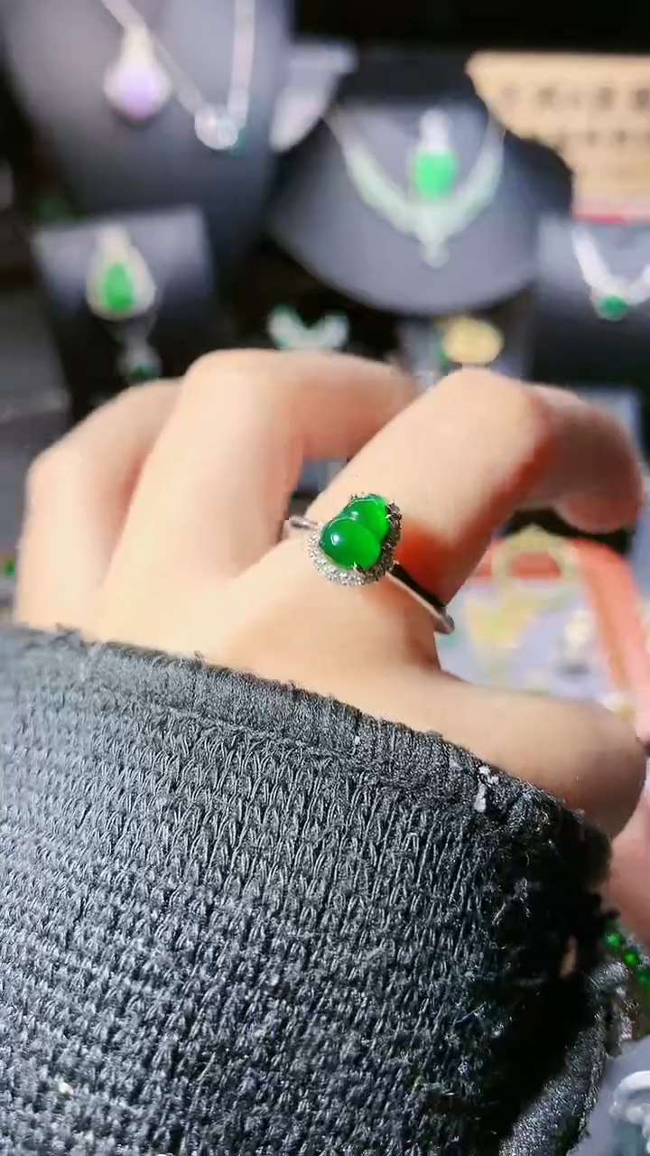 【闪购商品】翡翠戒指银S925镶嵌戒指