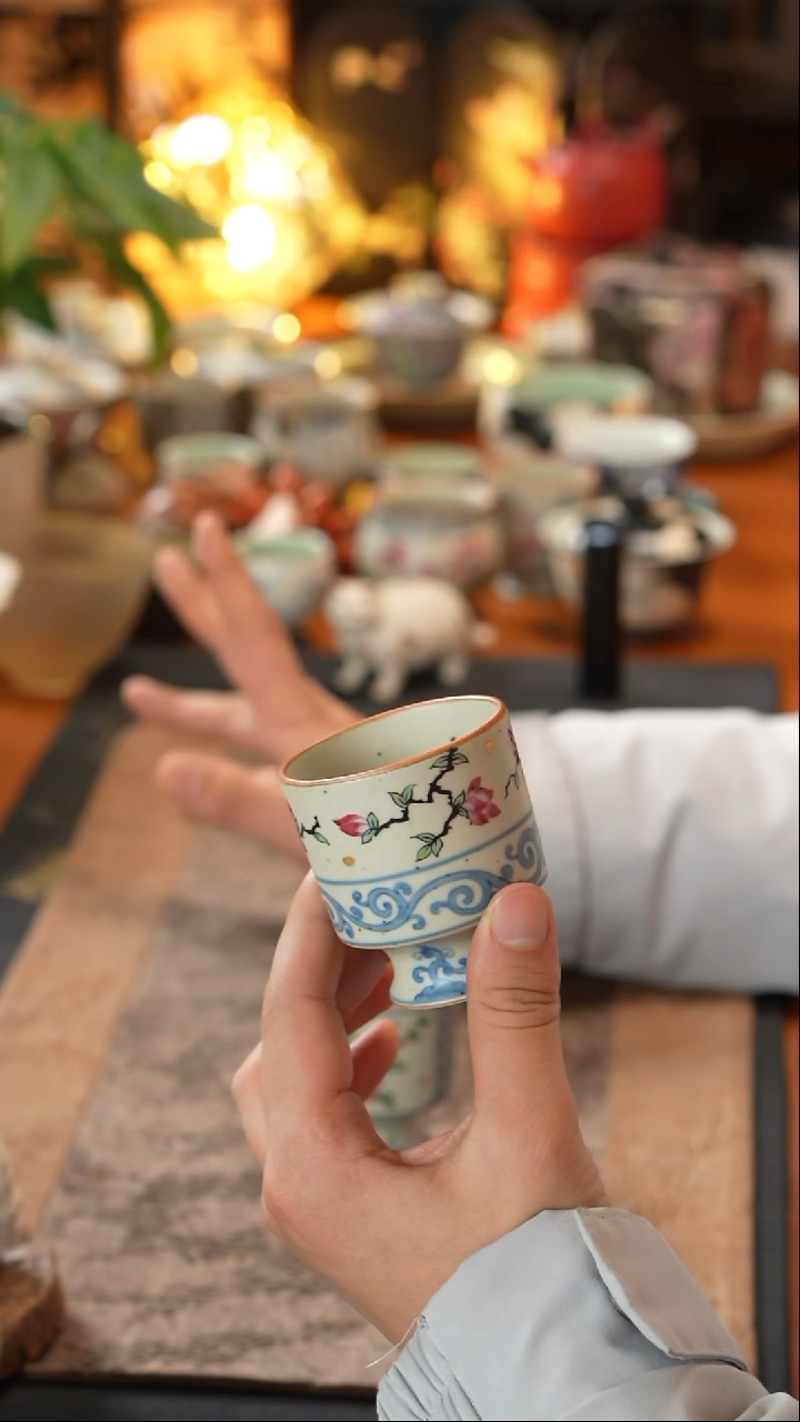 【闪购商品】素谷-青花釉上彩玉兰小高足主人杯60cc