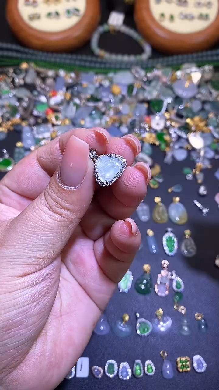 【闪购商品】翡翠吊坠(不含链)银S925镶嵌1