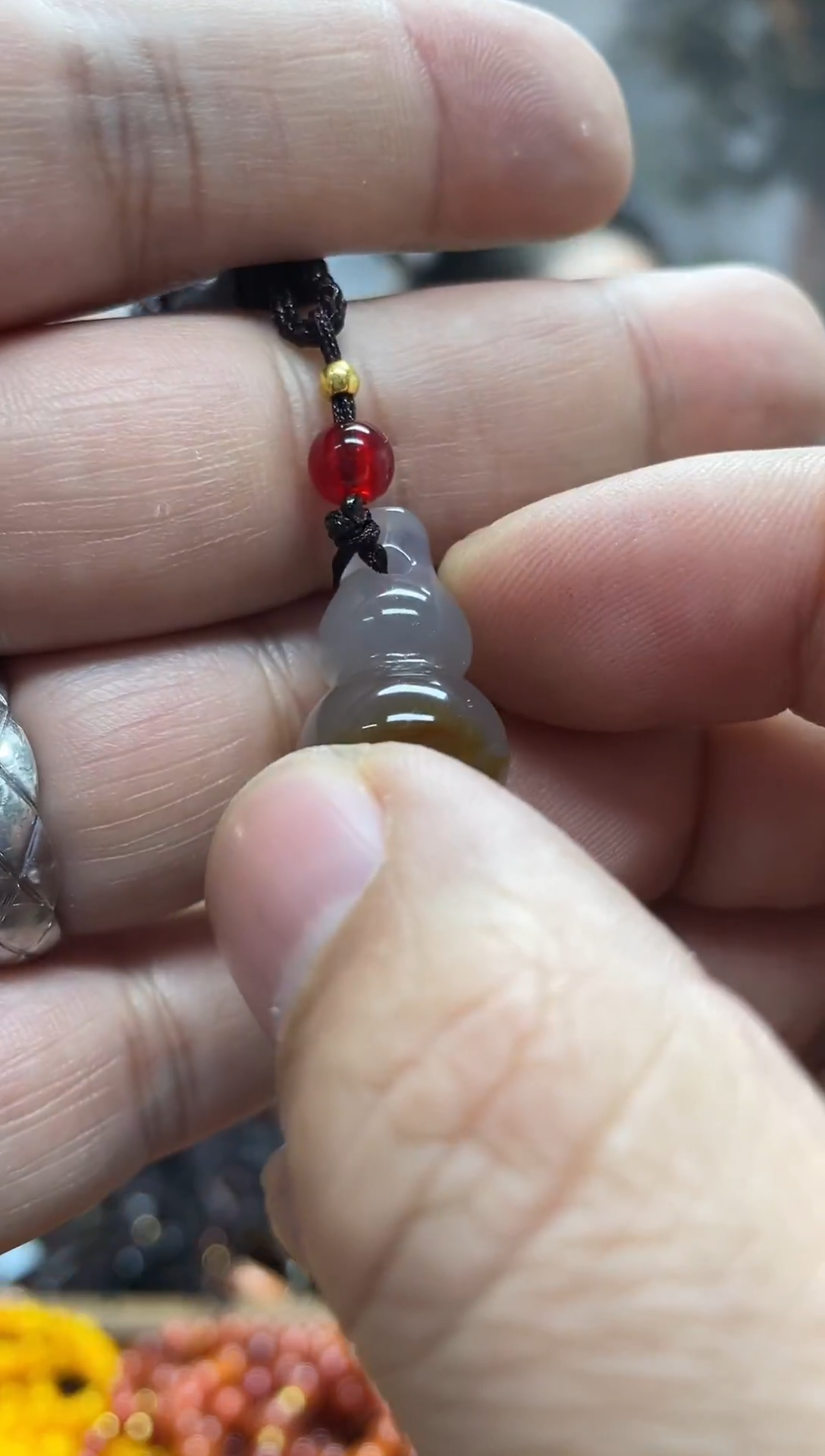 未镶嵌岫玉吊坠`