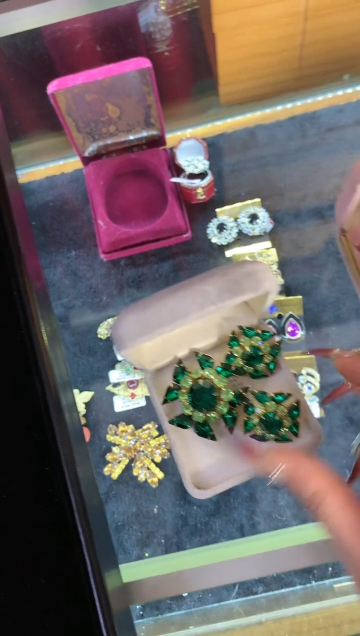 【闪购商品】瓷片楚楚中古珠宝甄选不退换