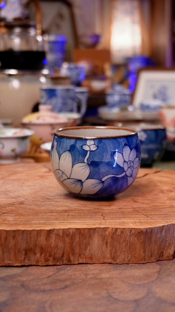 杯子陶荷花手工手绘手工手绘