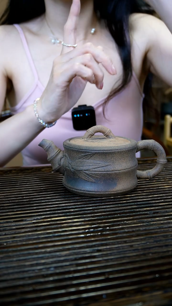 静悟斋老岩泥 黄泥段竹节壶