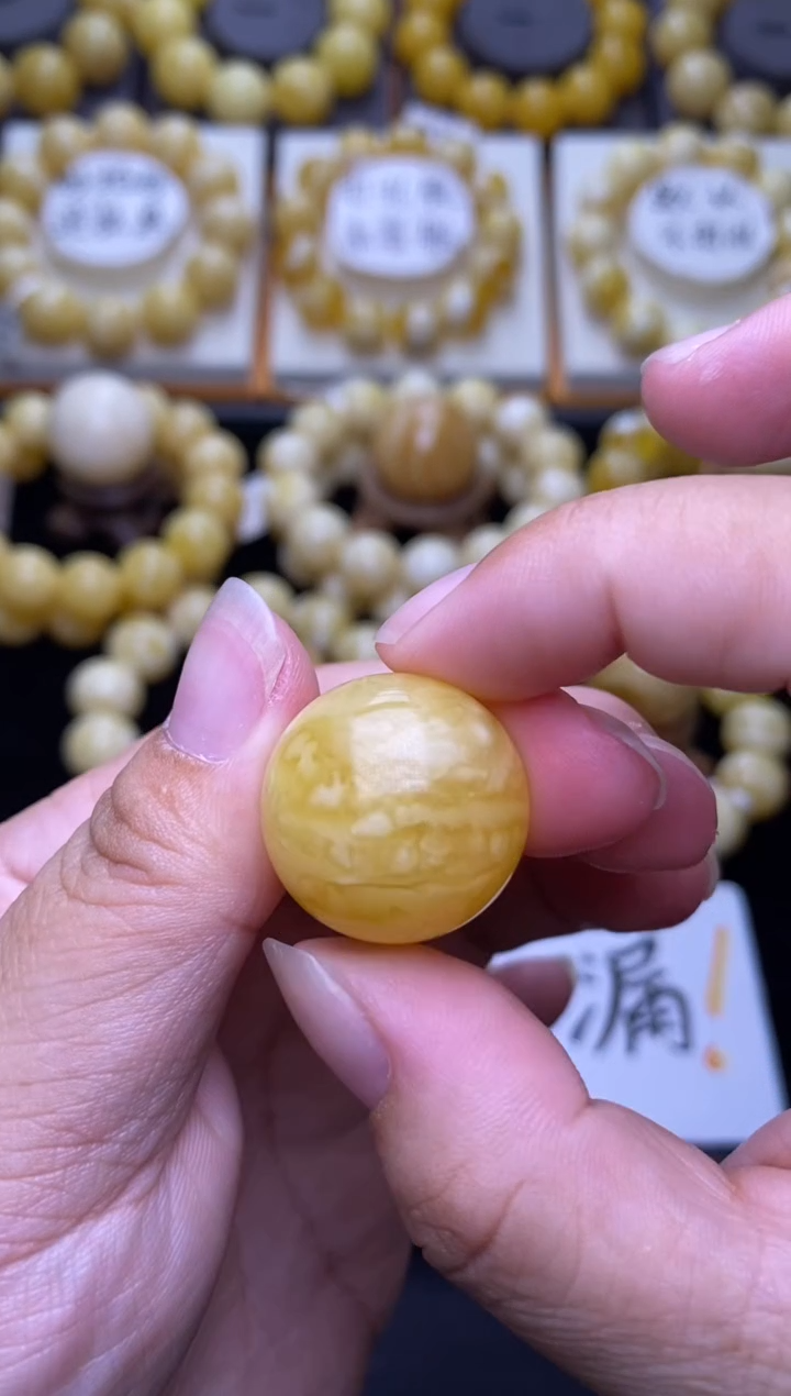 裸石琥珀未镶嵌大小姐珠宝严选37