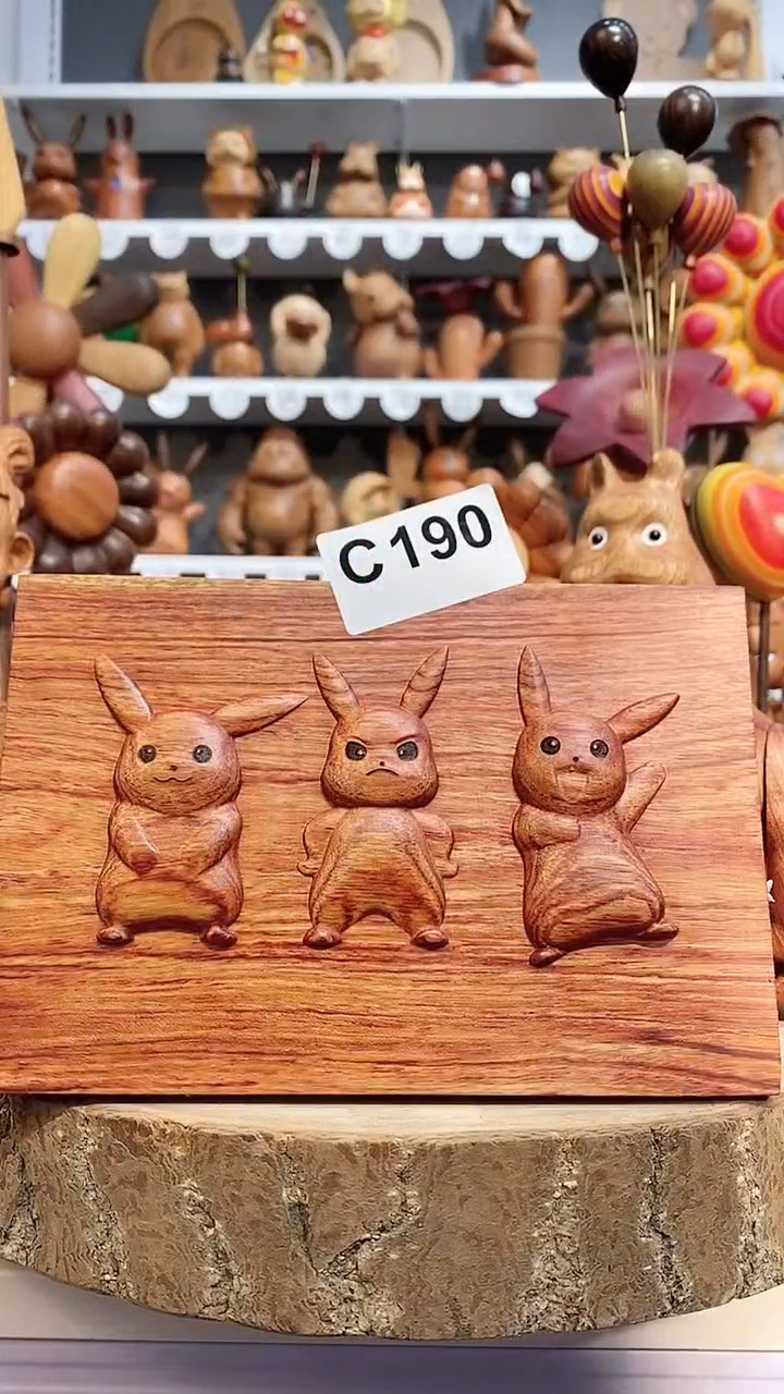 【闪购商品】木木雕摆件可爱卡通