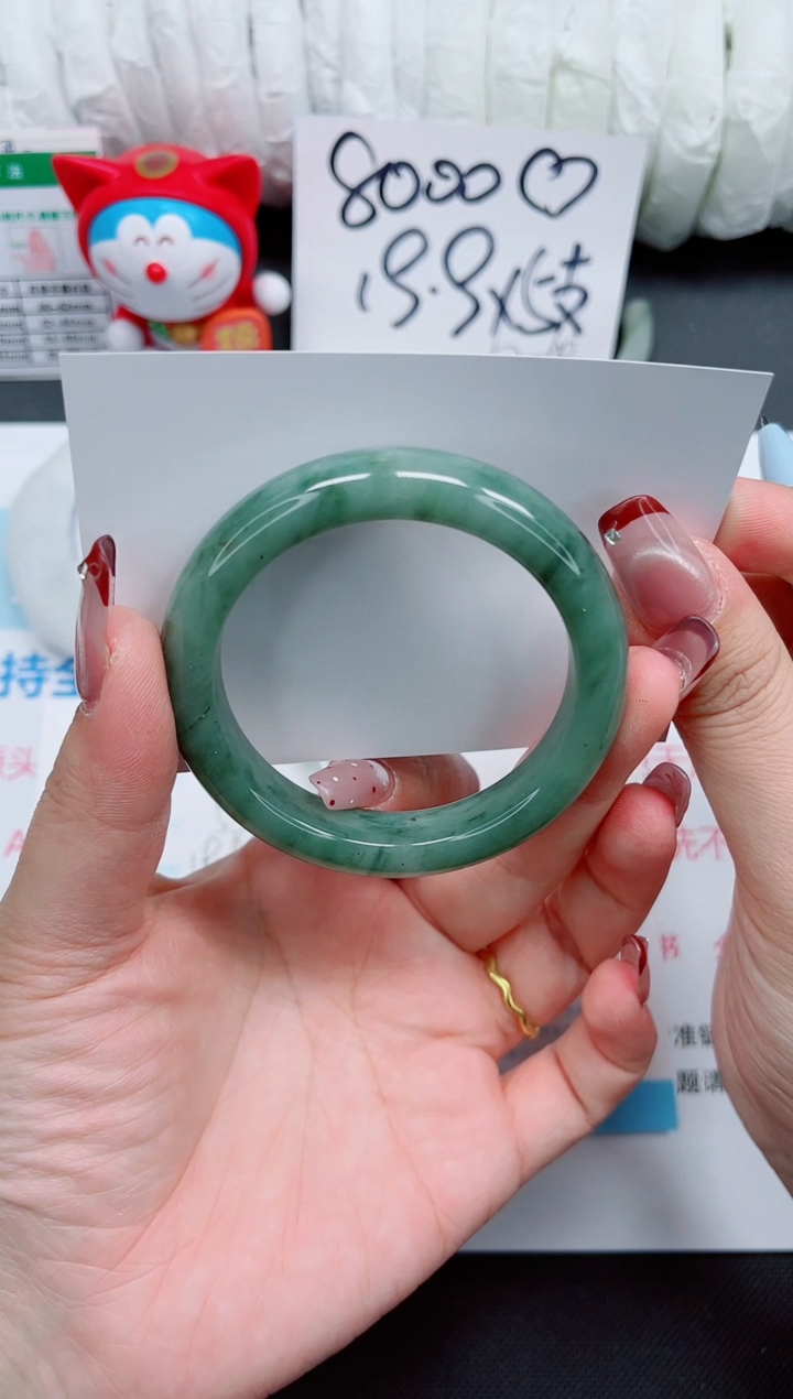 【闪购商品】石英质玉手镯未镶嵌120