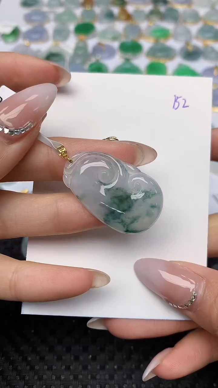 【闪购商品】翡翠颈饰18K金镶嵌天然翡翠A货