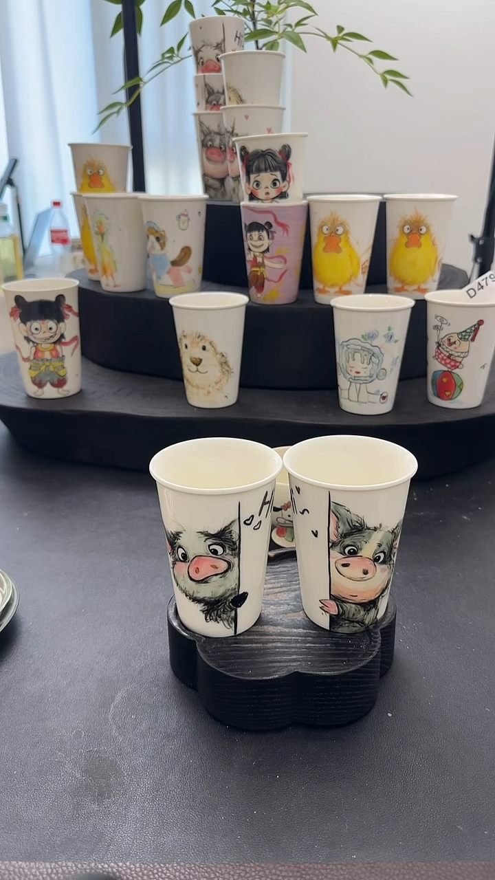 纯手工路*纯手工绘制陶瓷杯