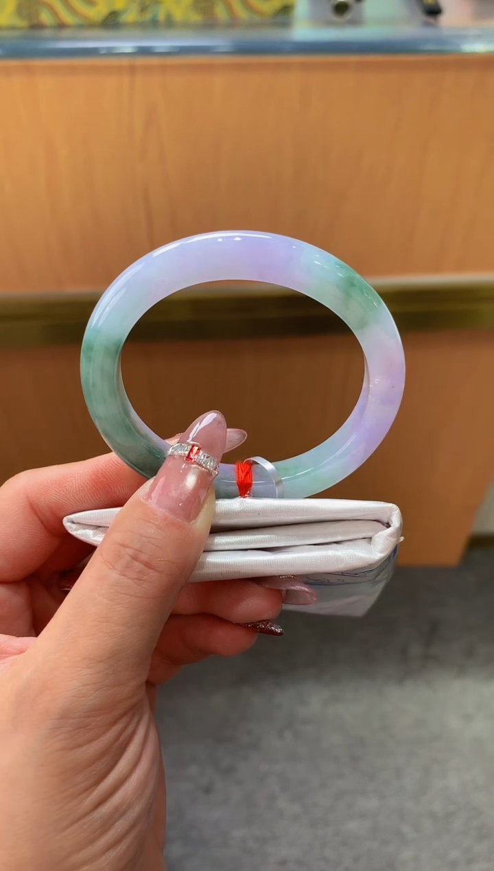 未镶嵌手镯翡翠-F8-贵妃53.2