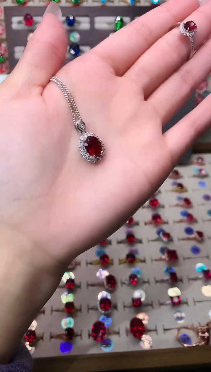 吊坠(赠链)银S925镶嵌红宝石8*10 酒红 银托