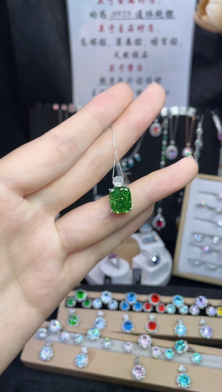 合成立方氧化锆925银编号F0240 吊坠 香水瓶