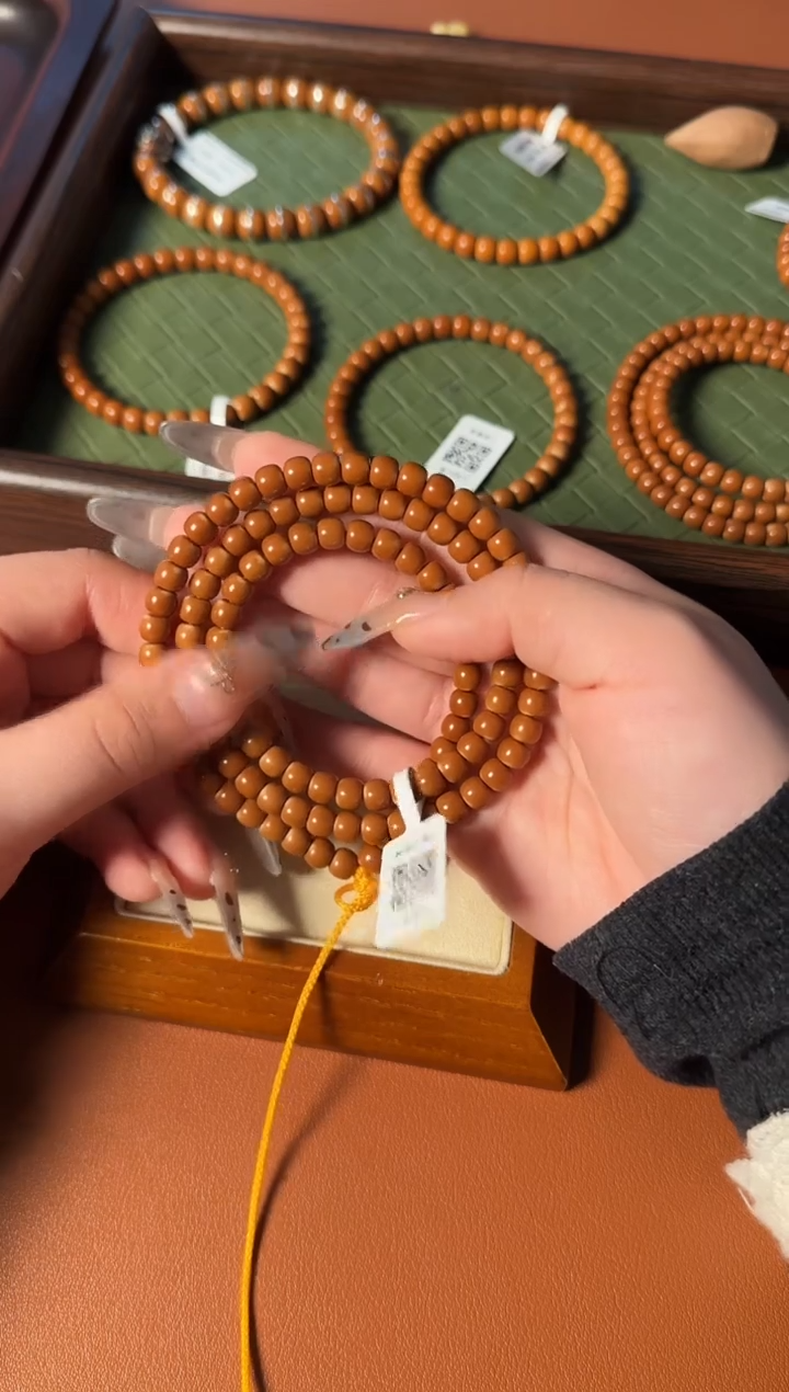 手串橄榄核6.2mm老挝核尖老型108、正三花