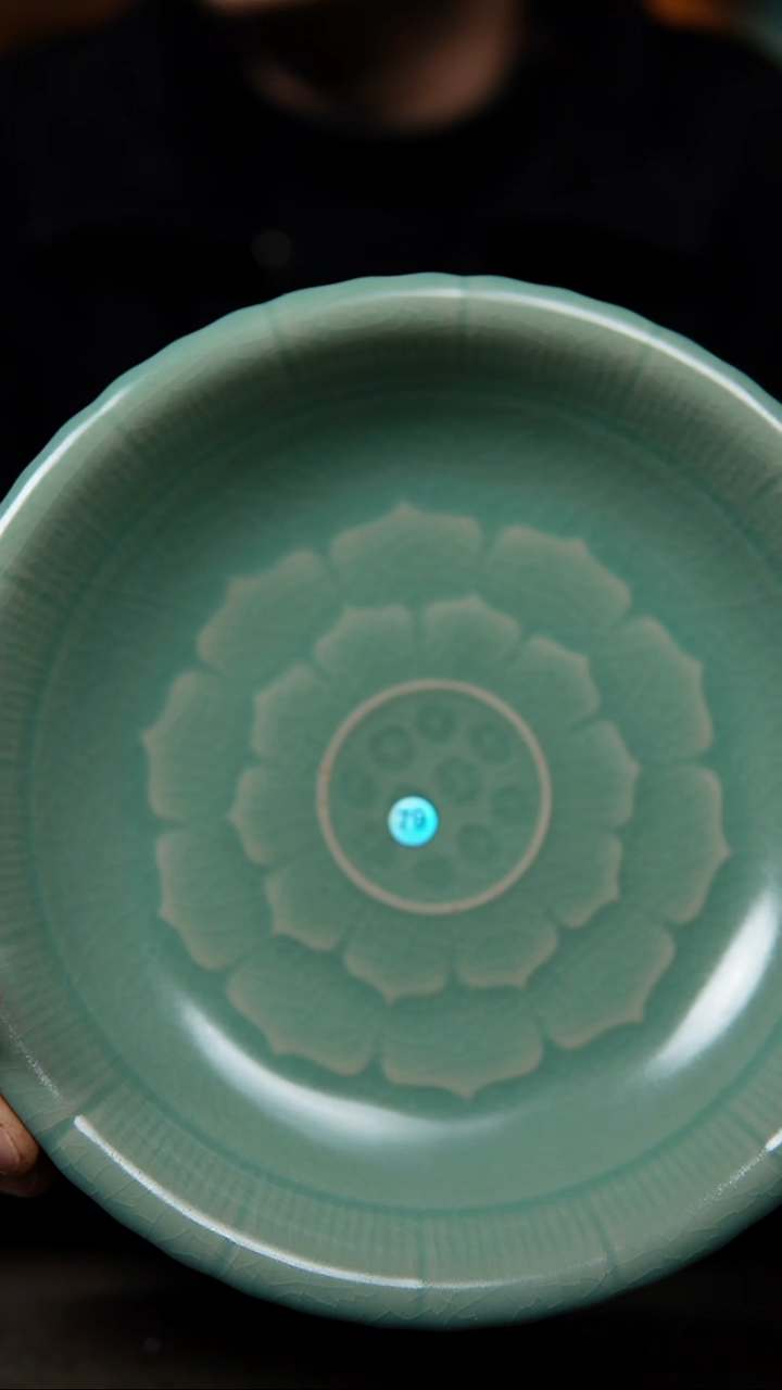 【闪购商品】杯仿古翡翠绿纯手工高足果盘瑕