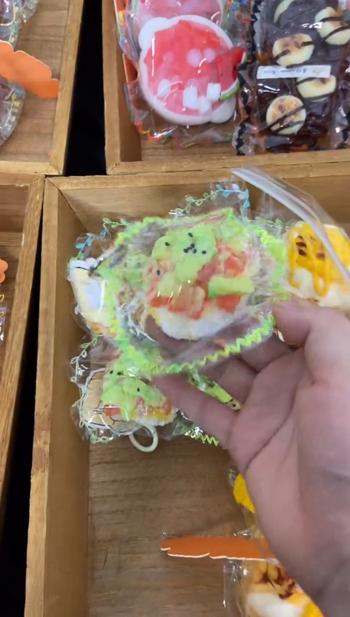 胶制【活动场】三文鱼塔克