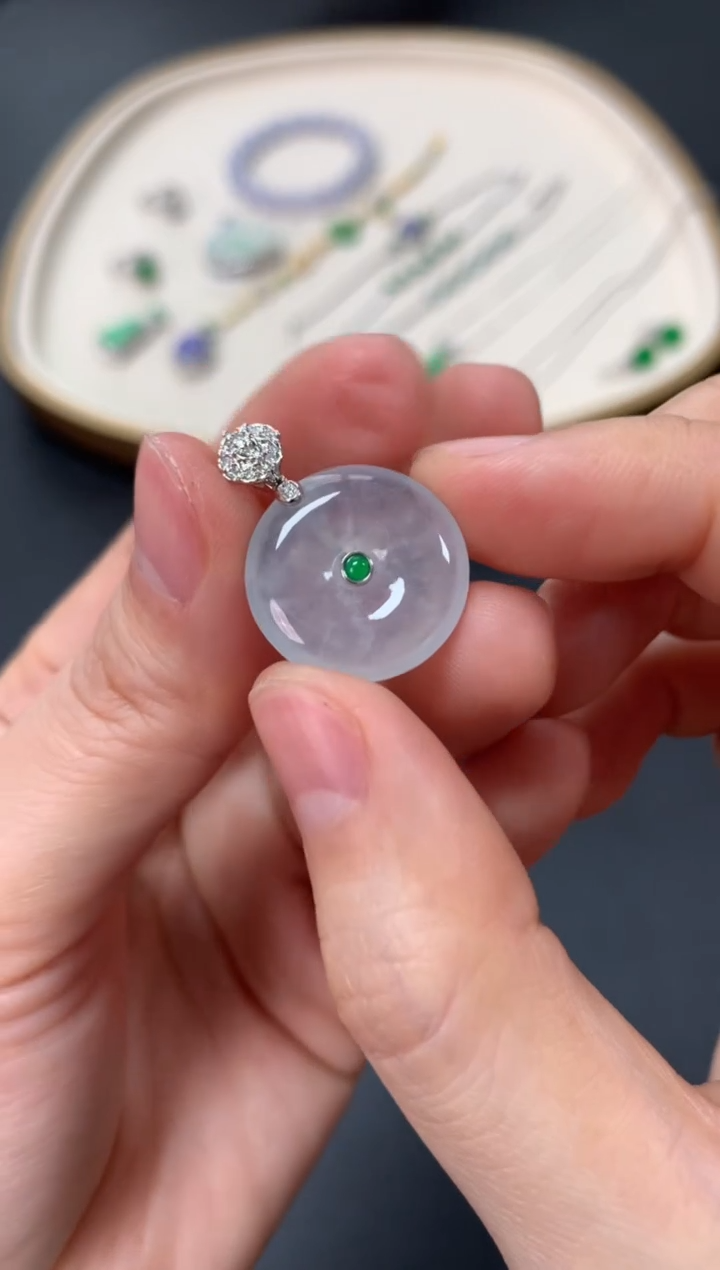 【闪购商品】翡翠吊坠(不含链)18K金镶嵌2980