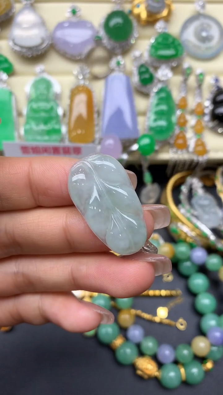 颈饰未镶嵌翡翠23-中国好珍宝