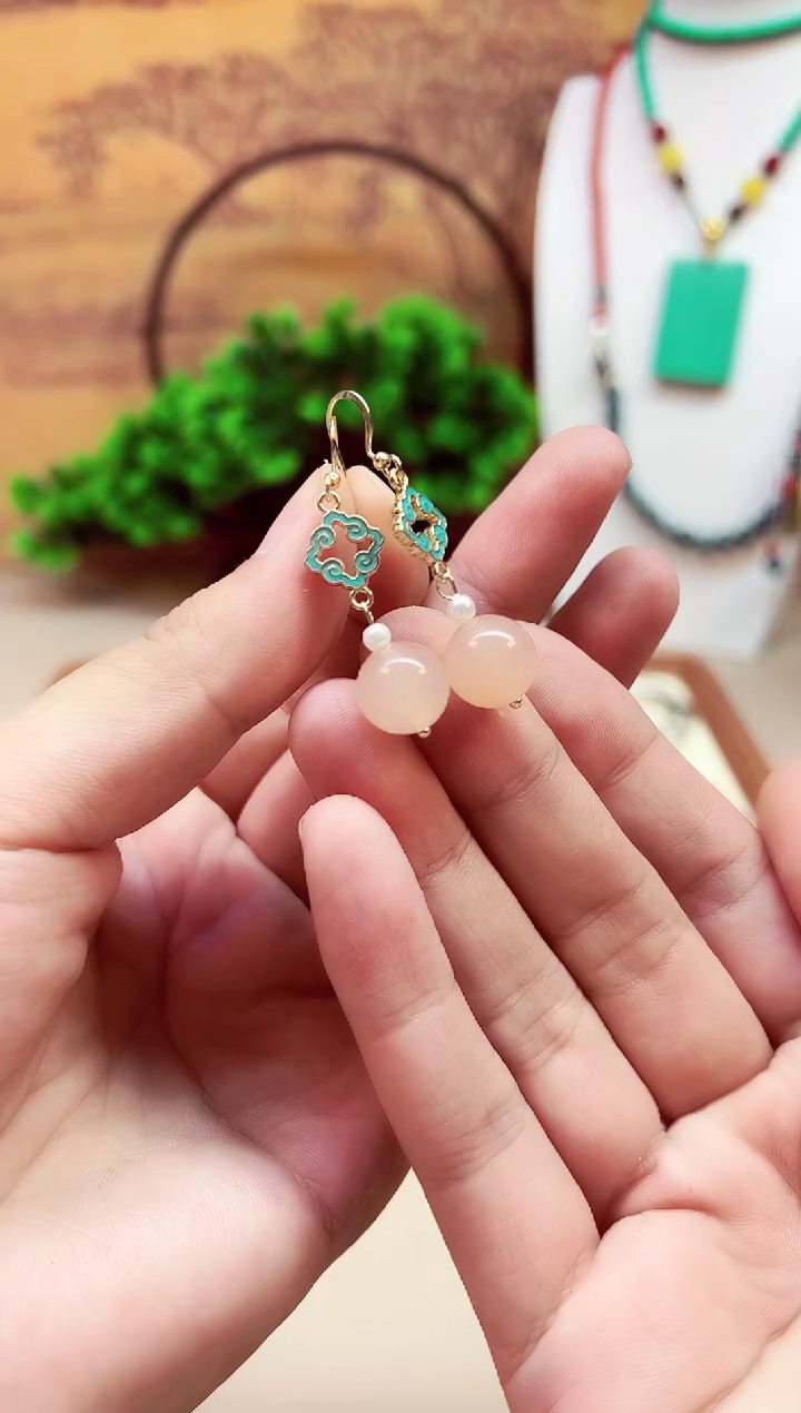 和田玉14K金镶嵌耳饰E50