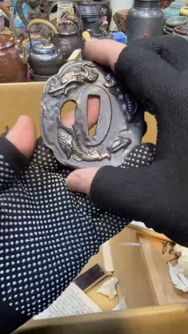 金属中古艺术工艺美术品