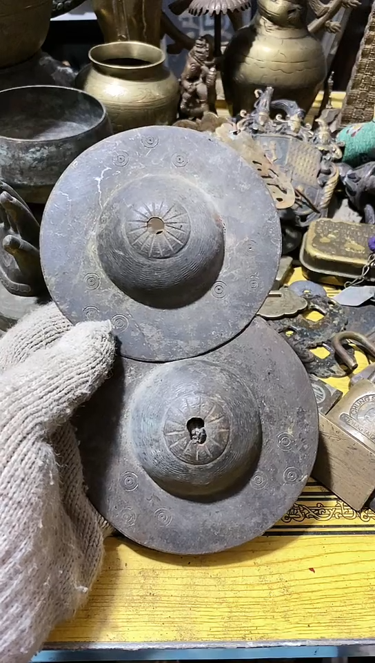 万**缘金属工艺品二手旧货默认瑕疵