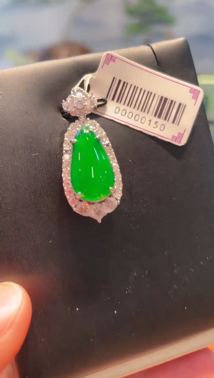 【闪购商品】翡翠吊坠(不含链)未镶嵌A9天然A货翡翠