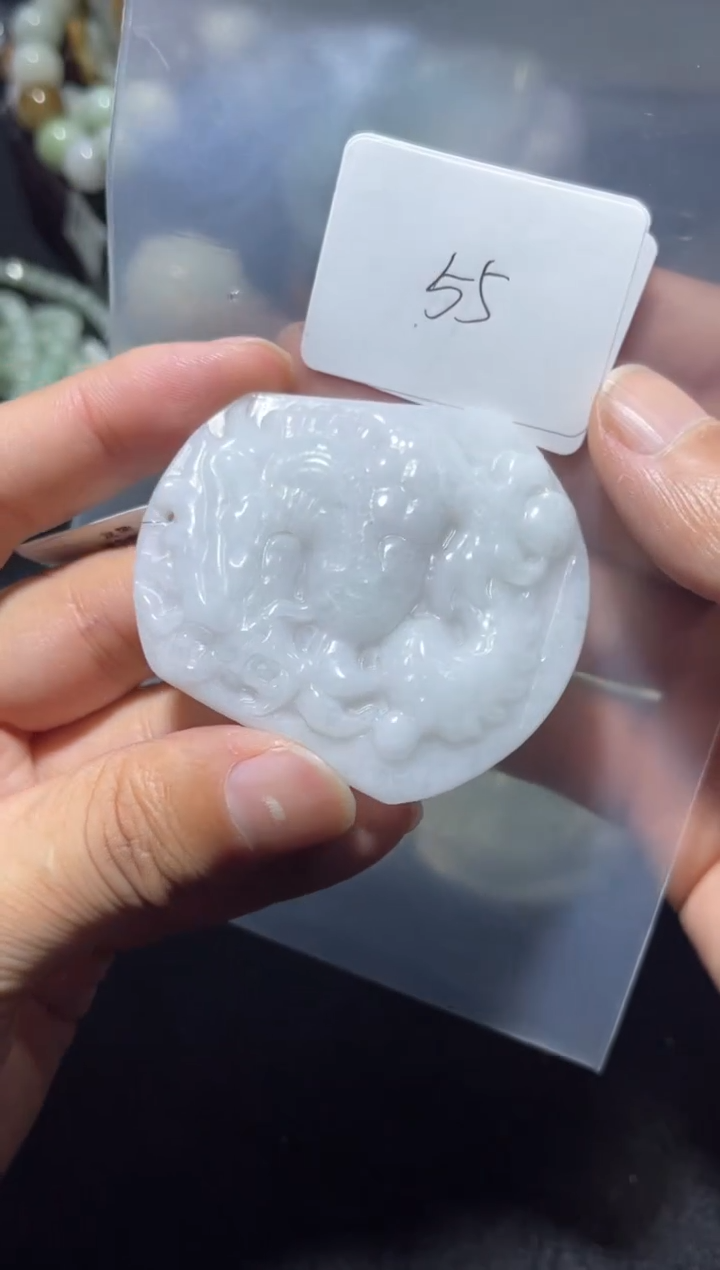 【闪购商品】翡翠颈饰未镶嵌00000055