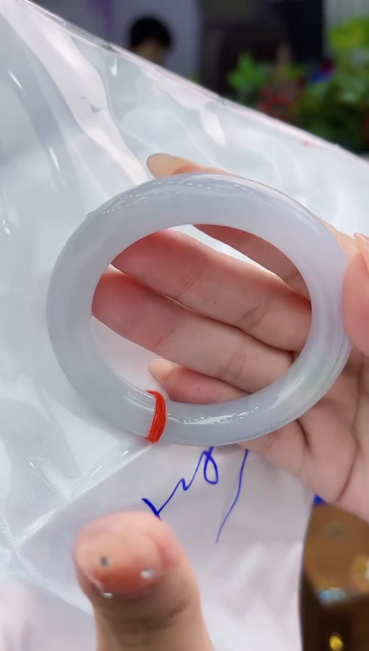 【闪购商品】翡翠手镯未镶嵌翡翠手镯