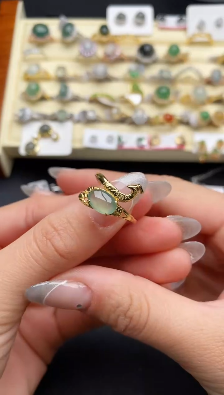 【闪购商品】翡翠戒指银S925镶嵌222222222+9
