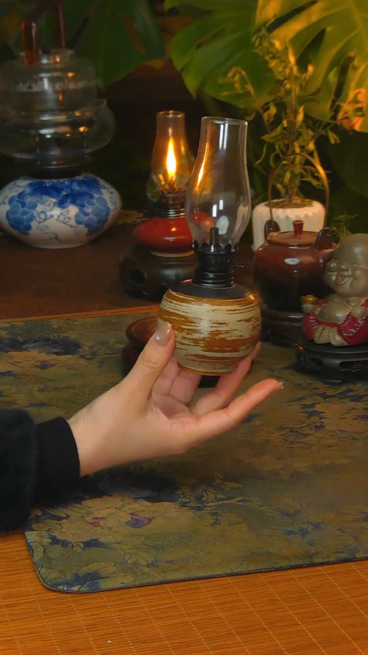 【闪购商品】景德镇陶瓷灯摆件