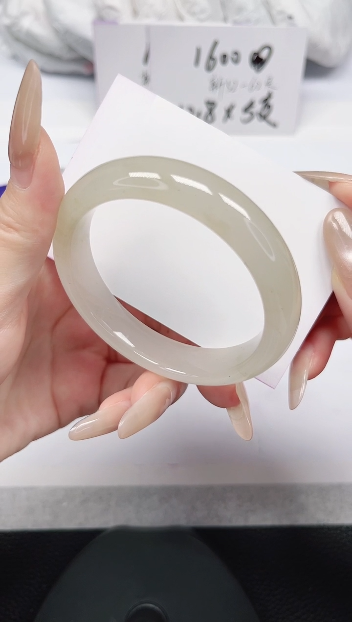 未镶嵌手镯石英岩玉31-54/55