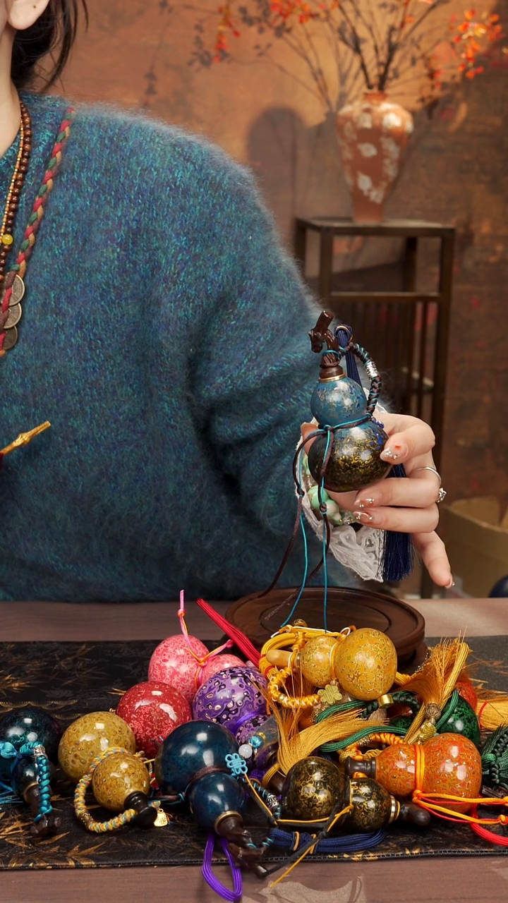 165--大漆开口小葫芦----178