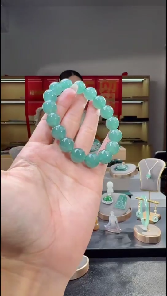 吊坠(不含链)未镶嵌翡翠手串（多样性发其一）